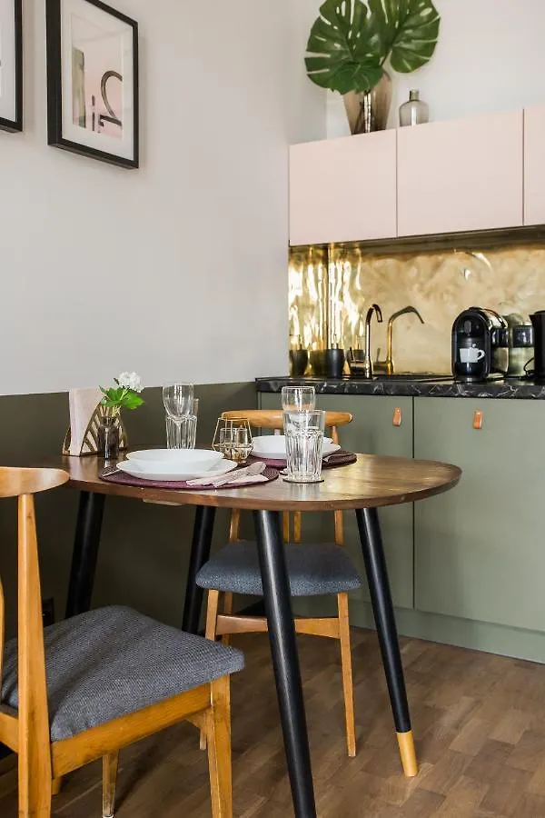 Apartament Nowy Swiat 28 Warszawa 0*,  Polska