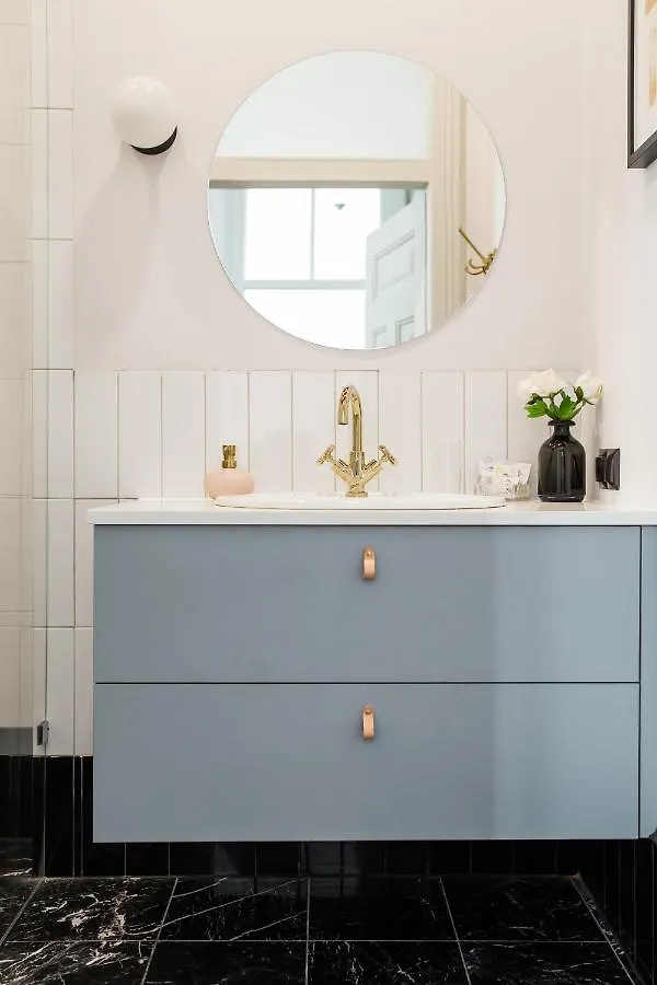 Nowy Swiat 28 Apartment Warsaw